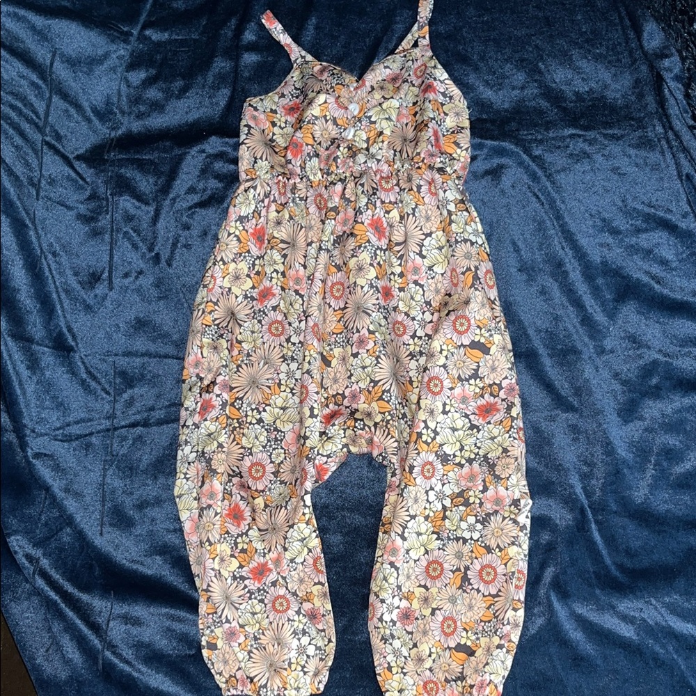 SHEIN Multicolor Floral Kids Romper
